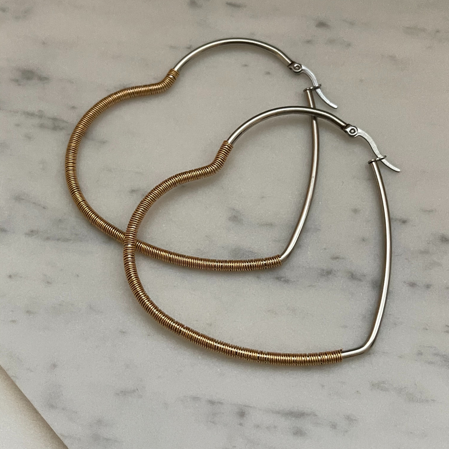 Adora Hoops