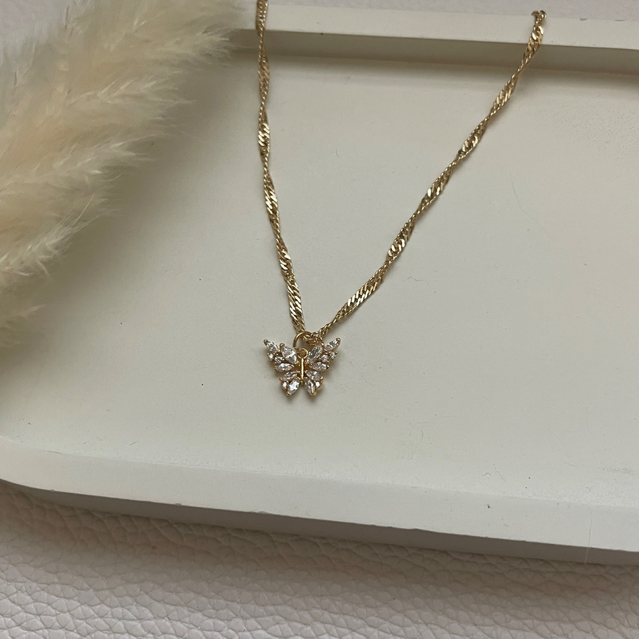 Yelena Necklace