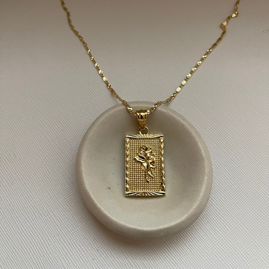 Dione Necklace